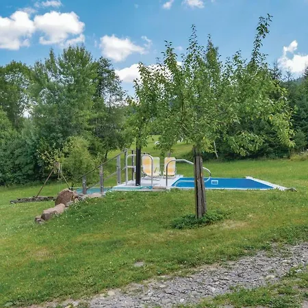 One-bedroom Holiday In بيت للعطل سيميلي
